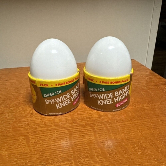 Lot of 2 Vintage L'eggs Leggs Sheer Toe Wide Band Knee Highs Suntan Color One Sz - Picture 5 of 8